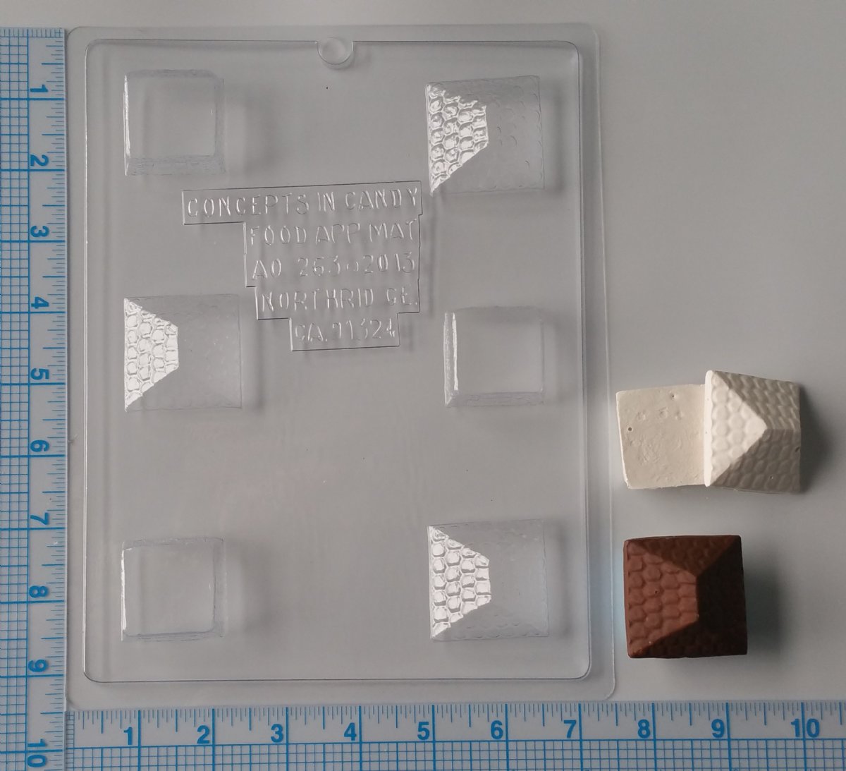 3D House pieces AO263 Chocolate Candy Mold