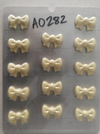 Small Minnie Bow